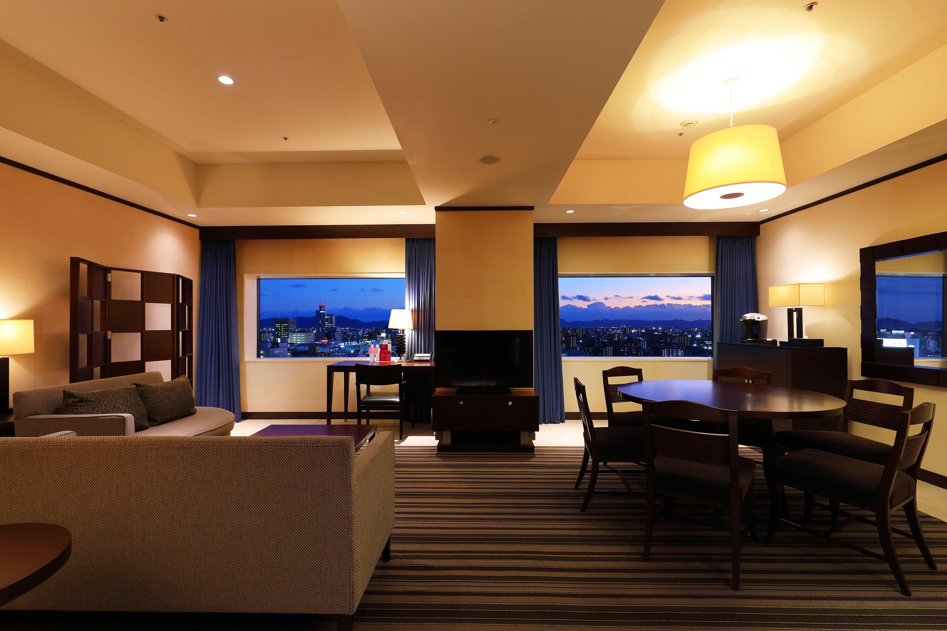 Ana Crowne Plaza By Ihg Hotel 4*